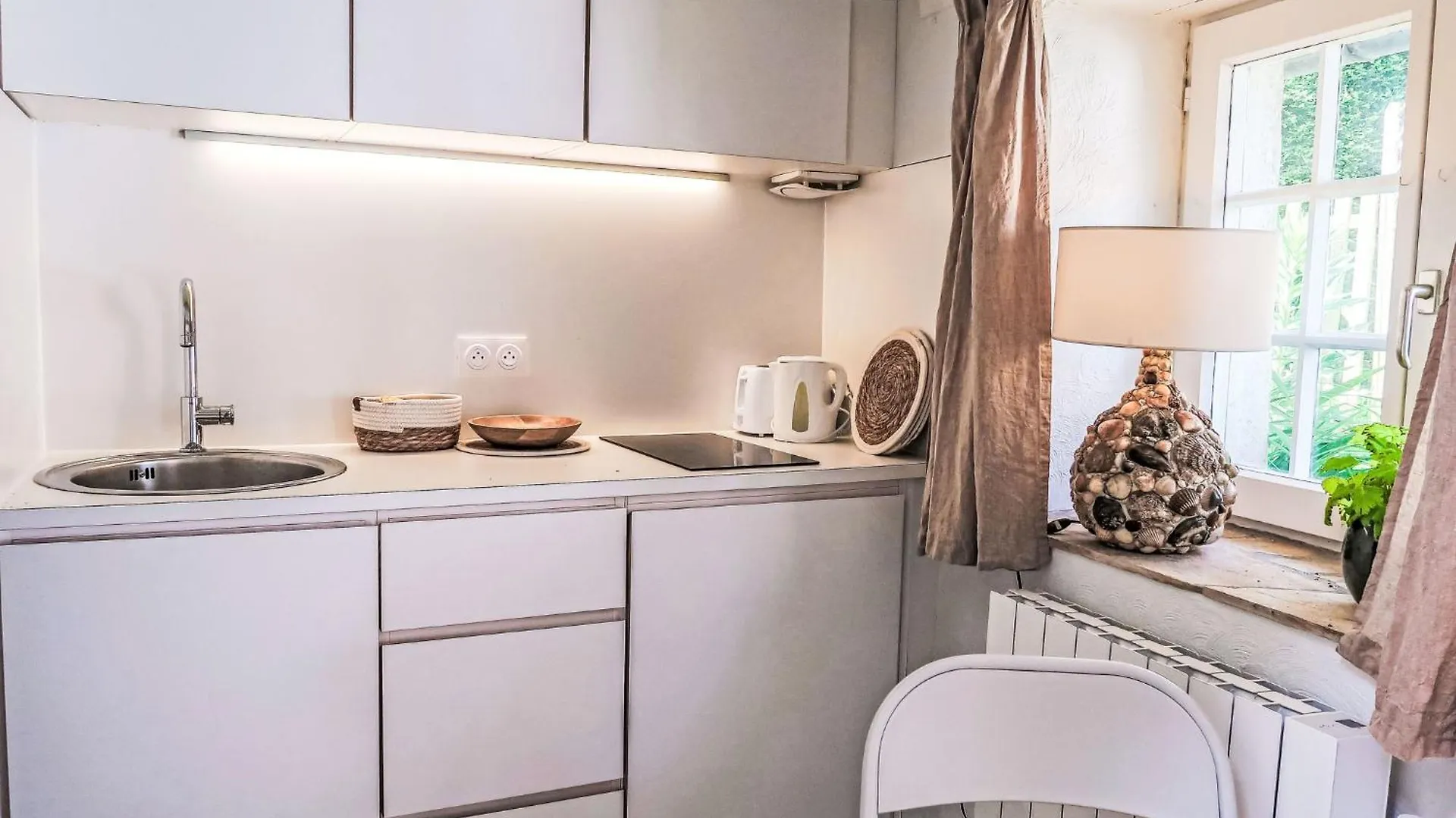 Holiday Home Gwenn Tiny House By Interhome Paimpol